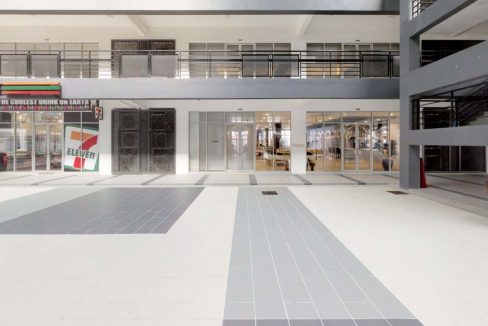 SAVANNA-BOULEVARD-SHOPS-Lobby