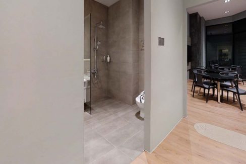 ARMANI-SOHO-TYPE-A-450sqft-Bathroom