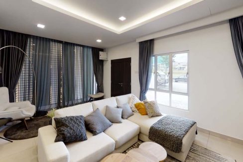 Cendana-Puncak-Bestari-Bedroom