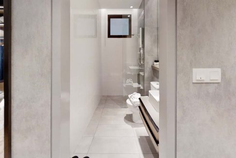 EMERALD-9-SERVICED-RESIDENCE-1050-SF-Bathroom(1)