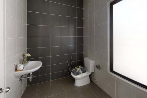 Residensi-Sg-Purun-Bangi-Bathroom