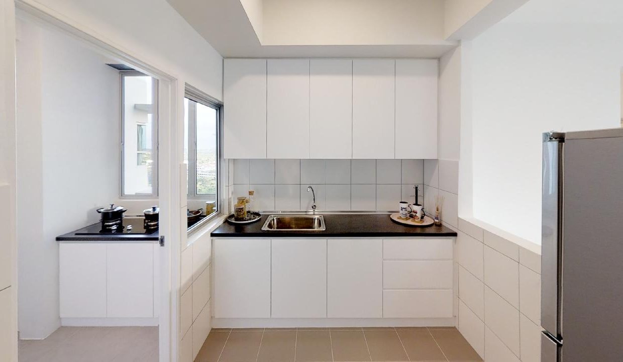 SKYVILLA-CONDOMINIUM-Level-13A-Kitchen