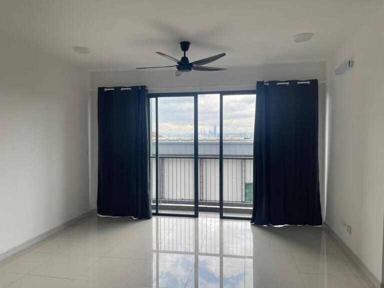 GCVFGHRSVDZBM5IO-medium