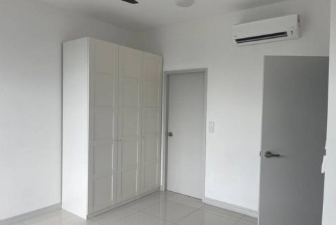 QACFRJVNP2BHSUEH-medium